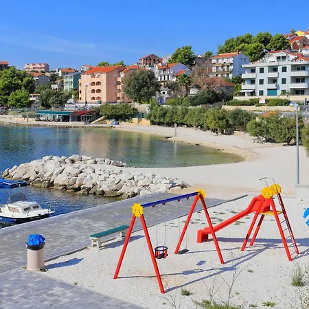 아파트 With Wifi Marina, Trogir - 22691
