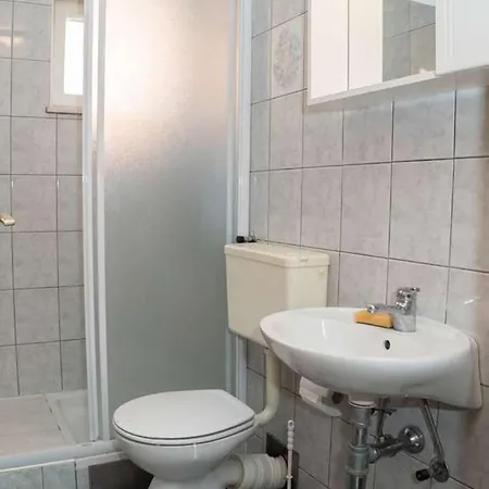 Апартаменты With Wifi Marina, Trogir - 22691 *